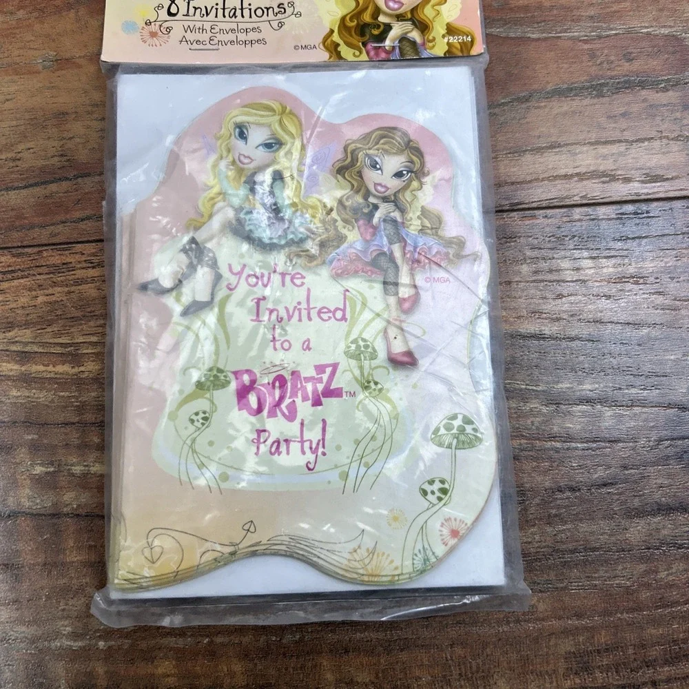 Bratz Fashion Pixiez Girls‎ Party Invitations With Envelopes 8ct By Unique